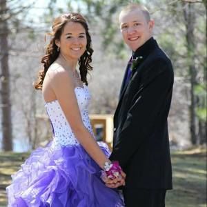 Meet your Posher, Cameron