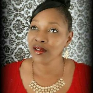 Meet your Posher, Annette