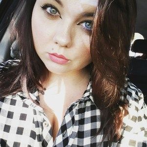 Meet your Posher, Brianne