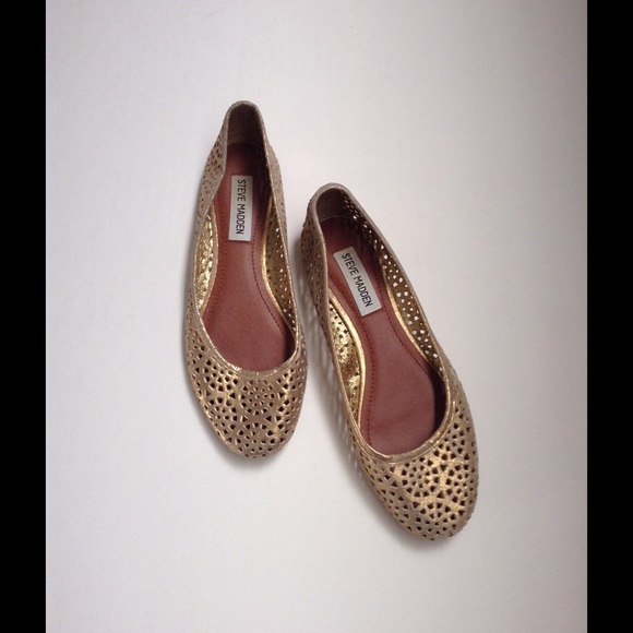 Steve Madden Gold Flats