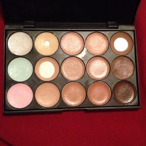 Cream Contour Palette