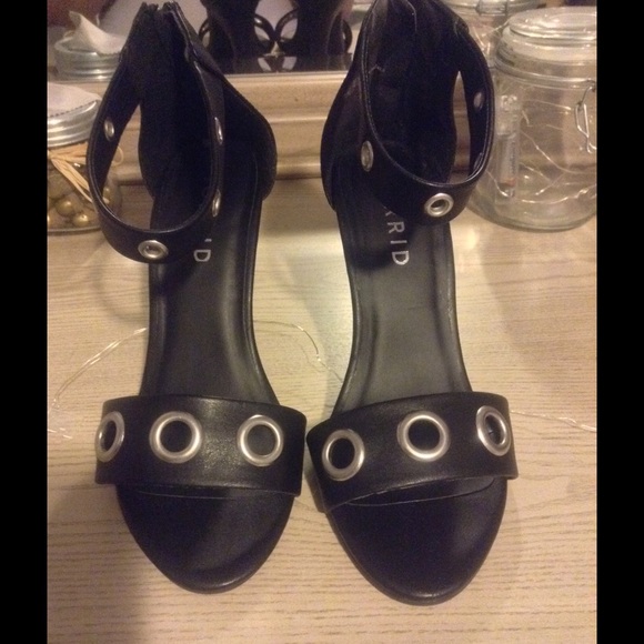 Grommet Strap Sandals