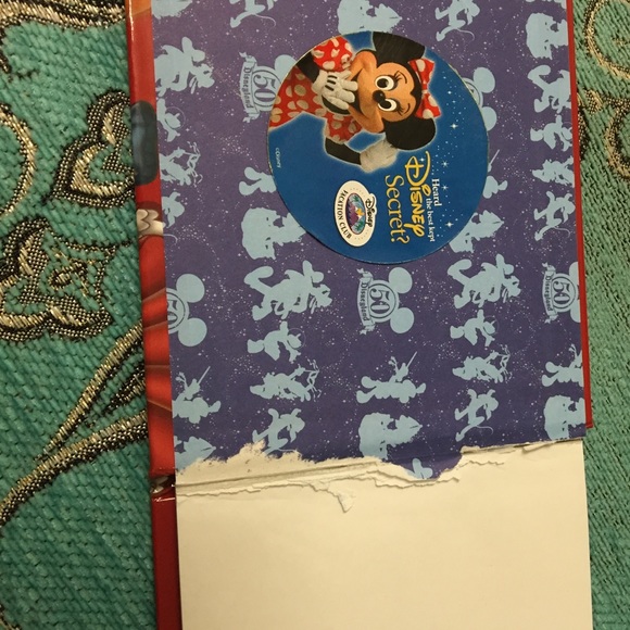 Disneyland 50th anniversary autograph book - Picture 2 of 4