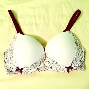 Victoria's Secret 34D Dream Angels push up bra