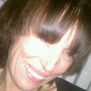 Meet your Posher, Deborah