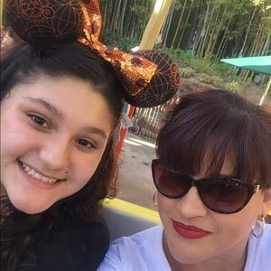 Meet your Posher, Veronica