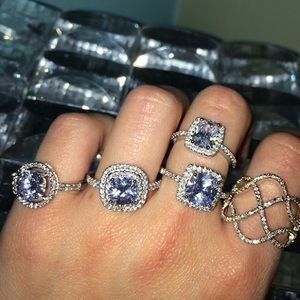 New jewlery diamond sparkle