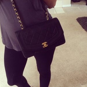 "Trading with @thewishcollecti" Chanel crossbody