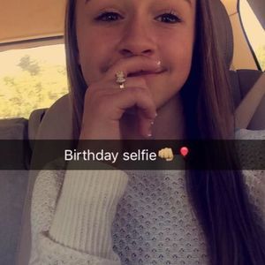 Meet your Posher, Macey