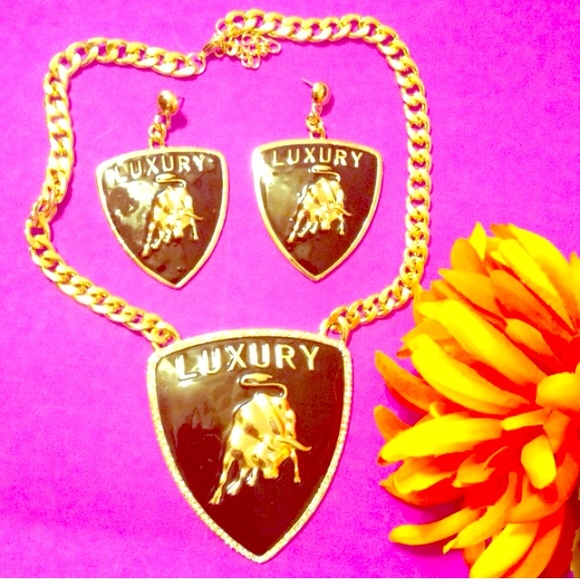 Luxury Statement Jewelry Set - Picture 1 of 1