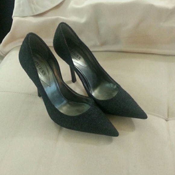 Guess by Marciano chevron grey  tweed heels