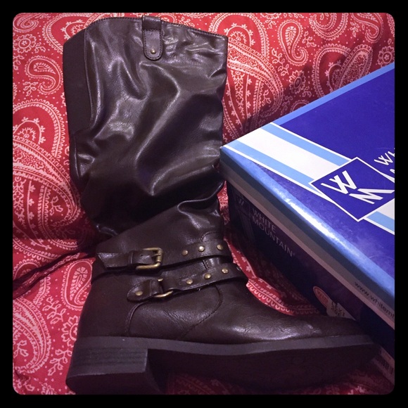 White Mountain boots