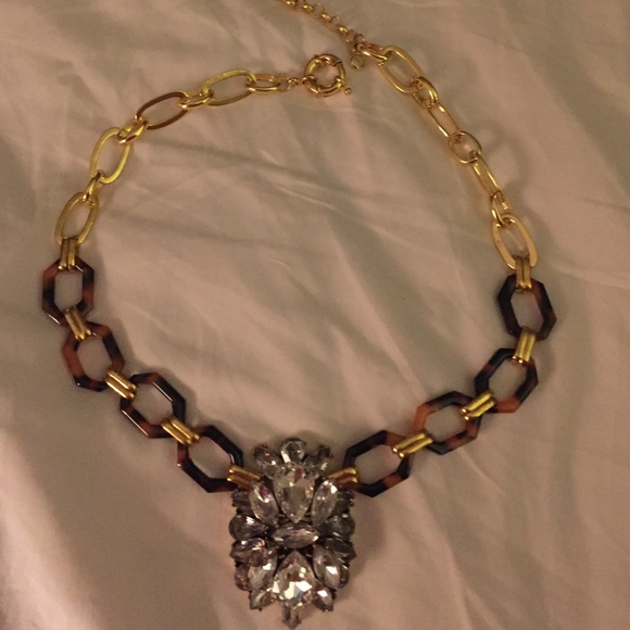 Statement necklace
