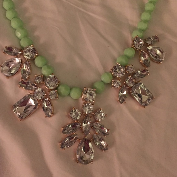 Statement necklace - Picture 2 of 3