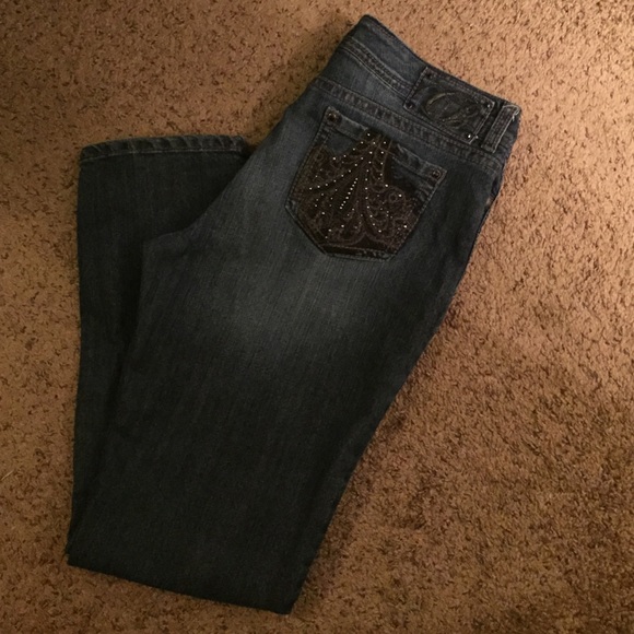 Well gauged denims💫