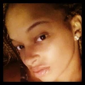 Meet your Posher, Alia