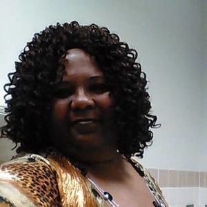 Meet your Posher, Tonya