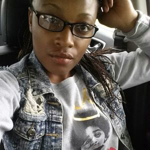 Meet your Posher, Ebony