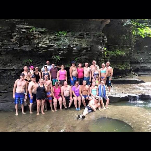 Meet your Posher, Madison - Picture 1 of 1