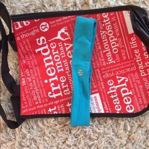 Lululemon skinny fly away tamer headband