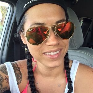 Meet your Posher, Kristin