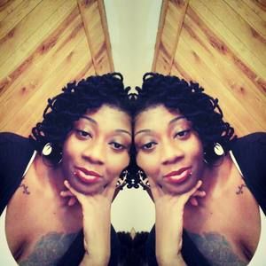 Meet your Posher, Candace