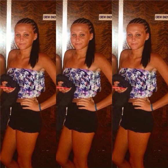 Meet your Posher, Brooke - Picture 2 of 2