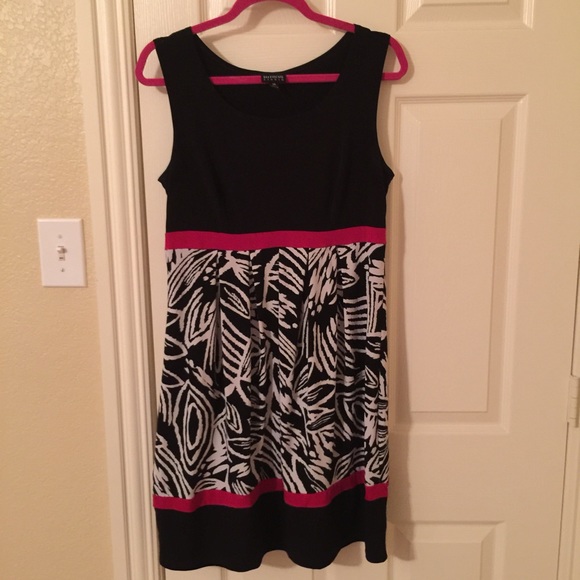 ⬇️EUC Sz 14 dress