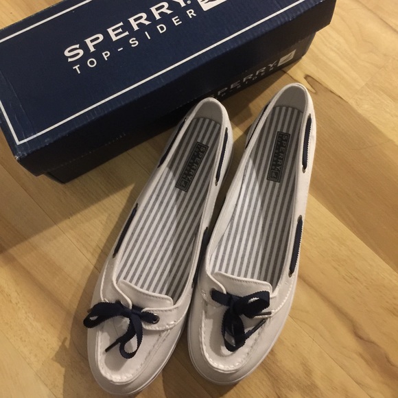 Womens size 9.5 Sperry's