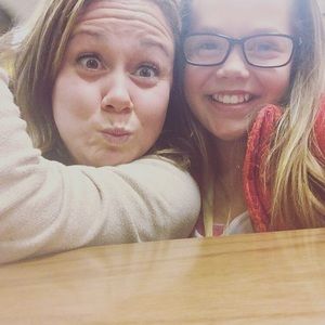 Meet your Posher, Carrey