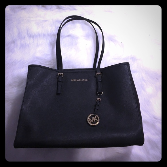 MK Purse