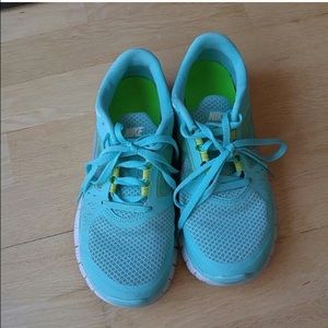 Nike free run 5.0 mint green