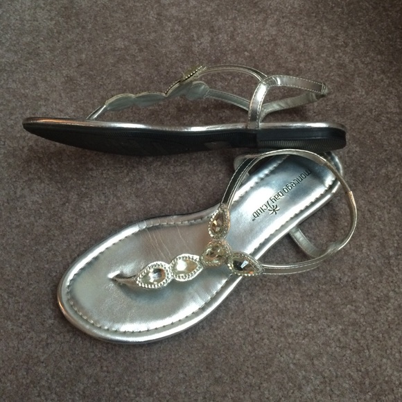Silver gemstone t-strap sandal