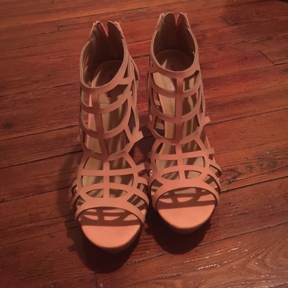 Shoes - Picture 2 of 2