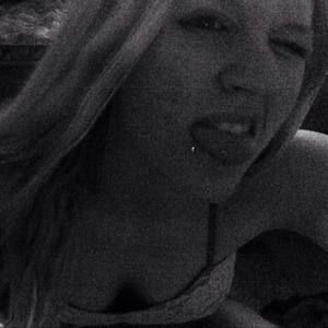 Meet your Posher, Janelle