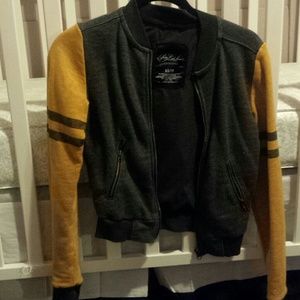 Pretty little liars limited addition