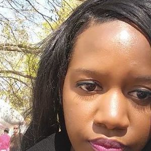 Meet your Posher, Deandria