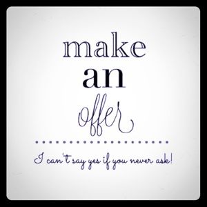 Make me an offer poshers!! 🙌🏻