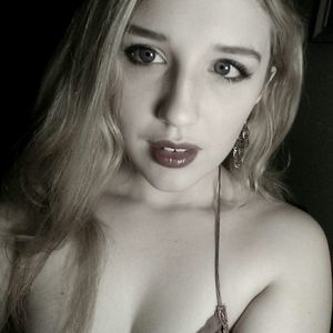 Meet your Posher, Kelsey