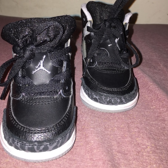 Jordan's for kids - Picture 1 of 4