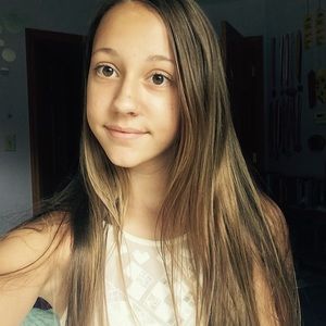 Meet your Posher, Carly