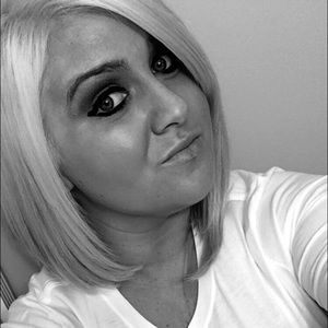 Meet your Posher, Lacey