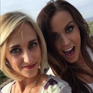 Meet your Posher, Dana