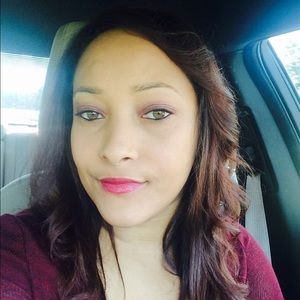 Meet your Posher, Frances