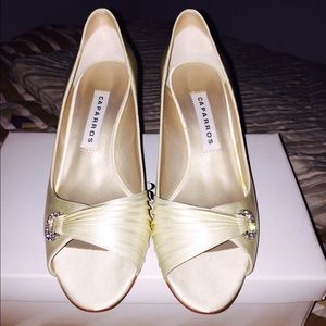 Caparros Ivory Silk Peep toe pumps