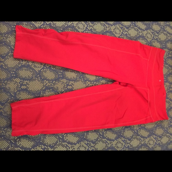 ATHLETA leggings -tomato red