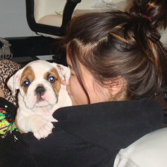 Meet your Posher, Daniela