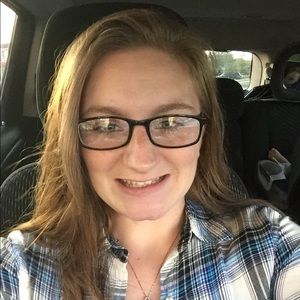 Meet your Posher, Jenny