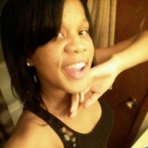 Meet your Posher, Lilmiss pinky