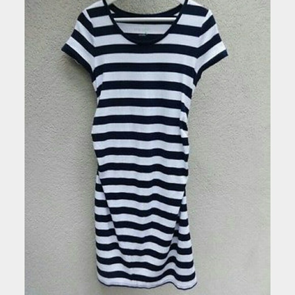 Liz lange maternity t shirt dress